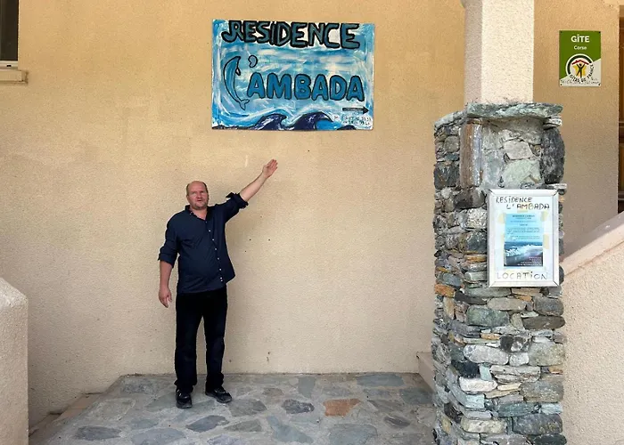 Vue 2/3 Pers 1 Bed + 1 Cot *