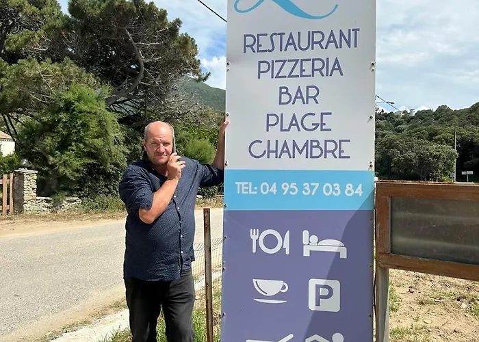 Vue 2/3 Pers 1 Bed + 1 Cot Farinole